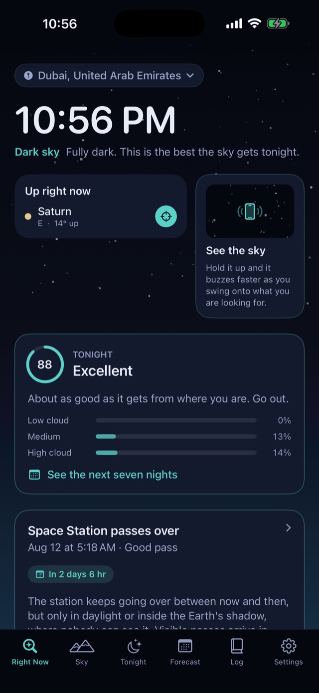 The Right Now screen showing the local time, tonight's score of 88 out of 100, cloud levels and the next Space Station pass.